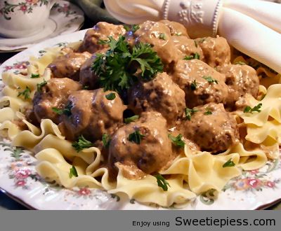 Miss Robbie Shares Swedish Meatballs